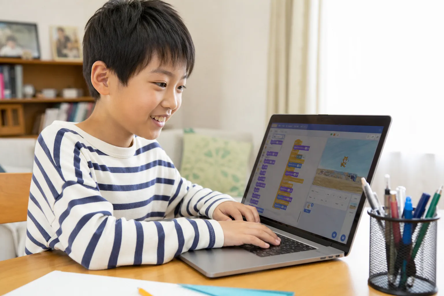 スクラッチ（Scratch）は発達障害の子に向いてる？ADHD息子が夢中になった理由と家庭での始め方